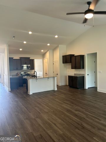 1406 Barrington Place Terrace, Macon, GA 31220