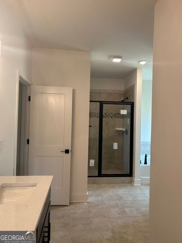 1406 Barrington Place Terrace, Macon, GA 31220