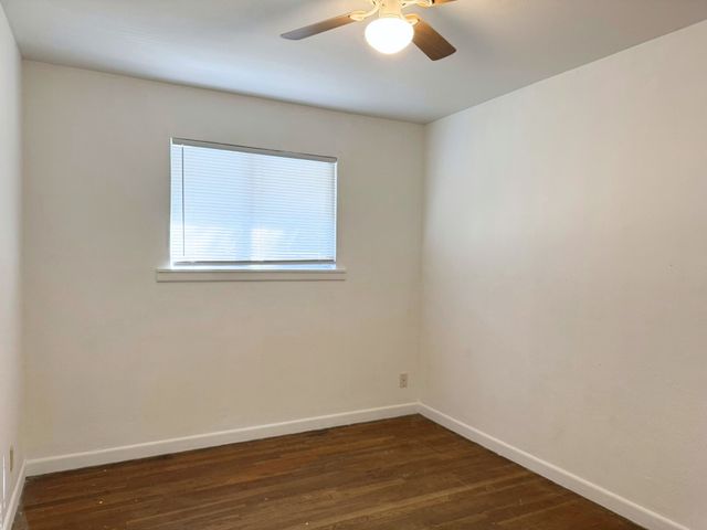 204 E 6th Street, Tolar, TX 76476