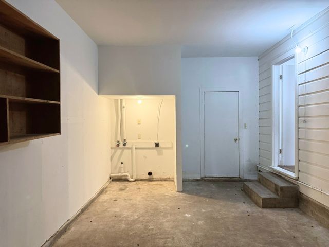 204 E 6th Street, Tolar, TX 76476