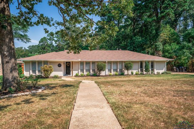 1213 Le Duke Blvd, Longview, TX 75601