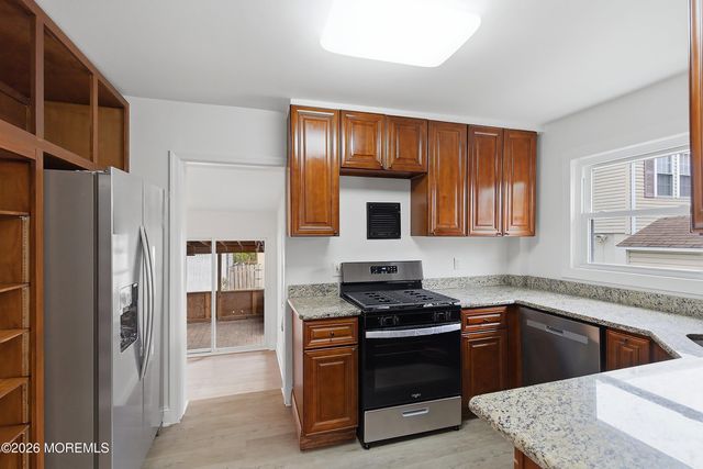 52 Port Monmouth Road, Keansburg, NJ 07734
