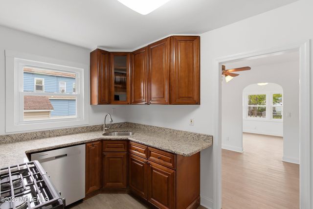 52 Port Monmouth Road, Keansburg, NJ 07734