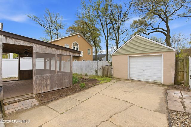 52 Port Monmouth Road, Keansburg, NJ 07734