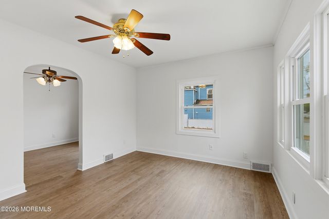 52 Port Monmouth Road, Keansburg, NJ 07734