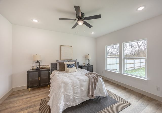 5100 Chapman Street, Fort Worth, TX 76105