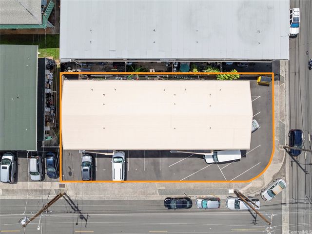 2105 Algaroba Street, Honolulu, HI 96826