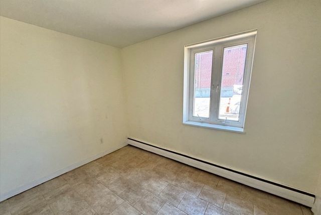109 Warren St 3, Watertown, MA 02472