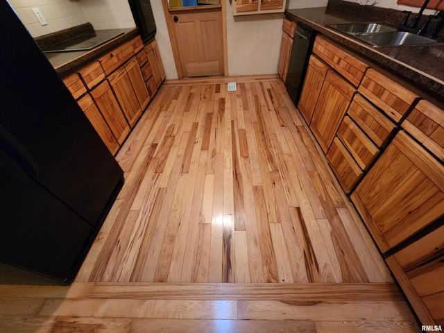 5628 COAL Street, Sesser, IL 62884