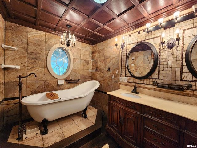 5628 COAL Street, Sesser, IL 62884