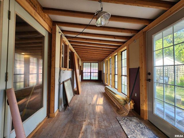 5628 COAL Street, Sesser, IL 62884