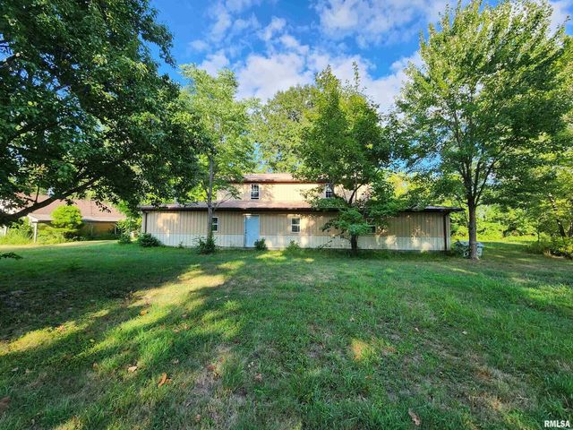 5628 COAL Street, Sesser, IL 62884