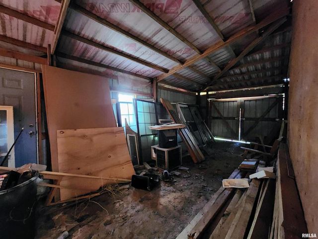 5628 COAL Street, Sesser, IL 62884