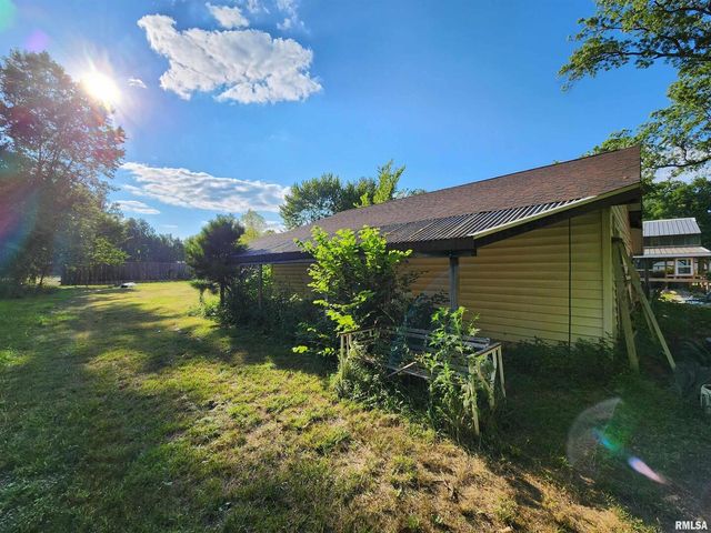 5628 COAL Street, Sesser, IL 62884