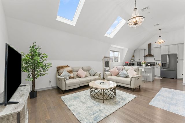 567 Summer St 3, Lynn, MA 01905