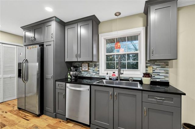 200 Cherry Hill Circle, Calhoun, GA 30701