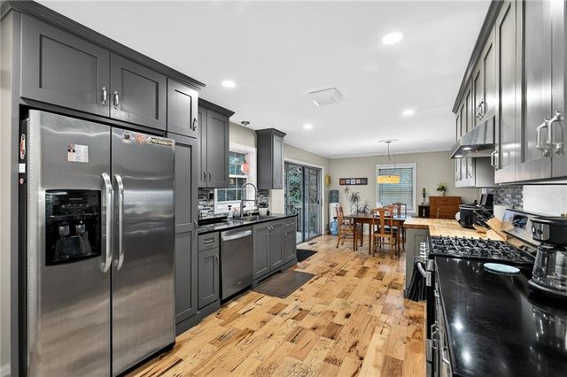 200 Cherry Hill Circle, Calhoun, GA 30701