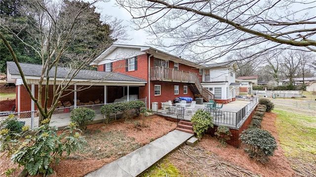 200 Cherry Hill Circle, Calhoun, GA 30701