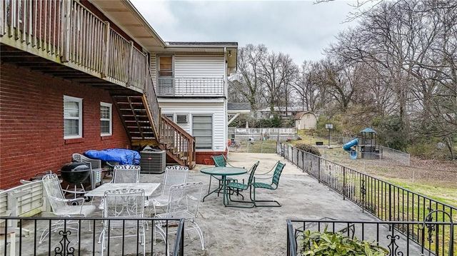 200 Cherry Hill Circle, Calhoun, GA 30701