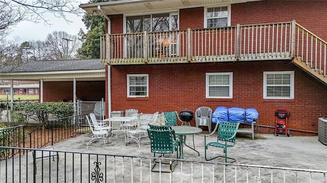 200 Cherry Hill Circle, Calhoun, GA 30701