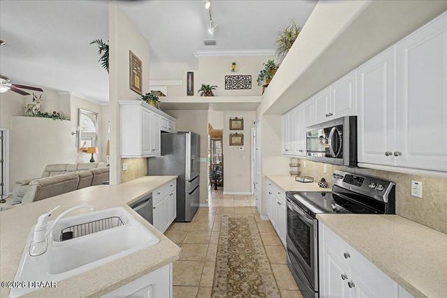 11 Crescent Lake Way, Ormond Beach, FL 32174