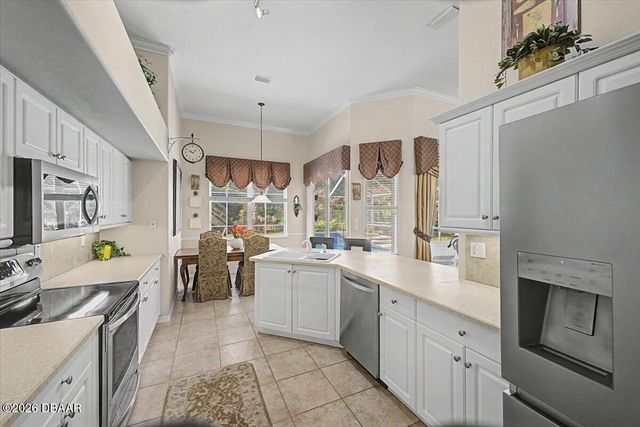 11 Crescent Lake Way, Ormond Beach, FL 32174