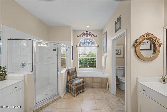 11 Crescent Lake Way, Ormond Beach, FL 32174