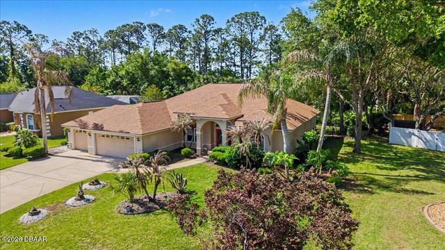 11 Crescent Lake Way, Ormond Beach, FL 32174