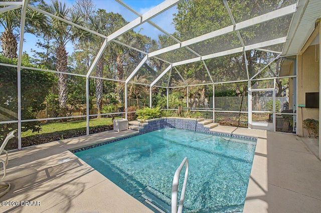 11 Crescent Lake Way, Ormond Beach, FL 32174