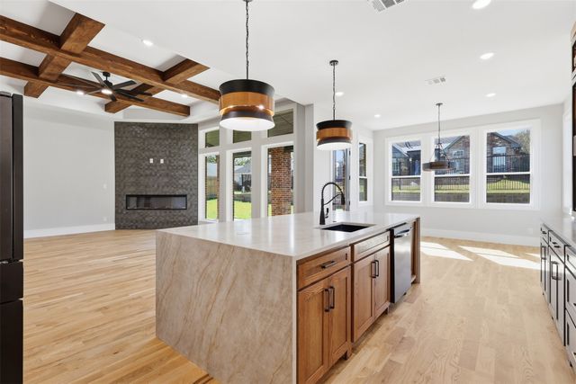 906 Tannehill Way, Athens, TX 75751