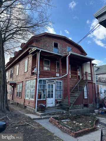 6350 BELLE AVE, Lewistown, PA 17044