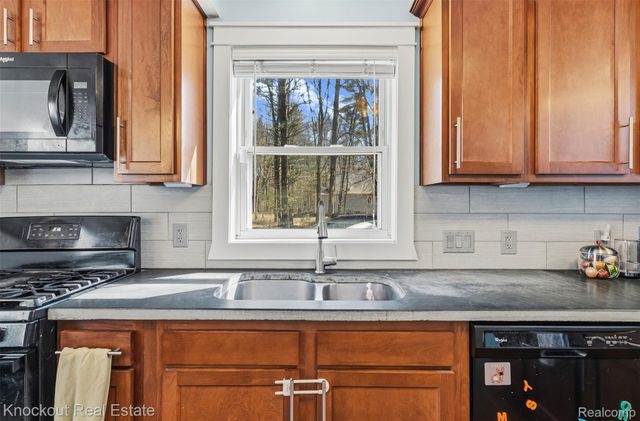 10277 Elms Road, Taymouth Township, MI 48415