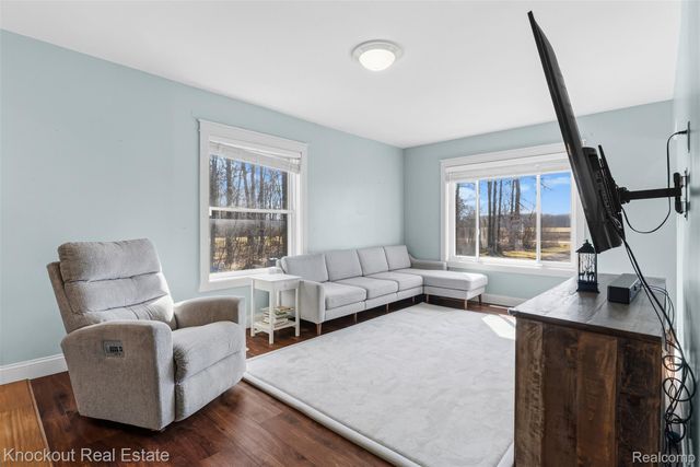 10277 Elms Road, Taymouth Township, MI 48415