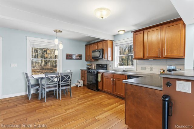 10277 Elms Road, Taymouth Township, MI 48415