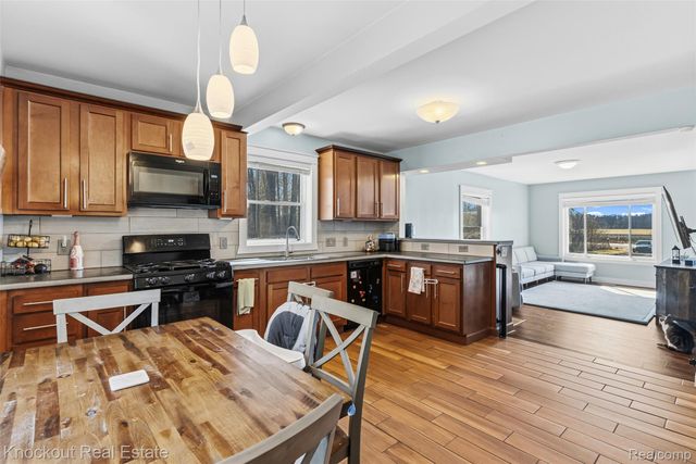 10277 Elms Road, Taymouth Township, MI 48415