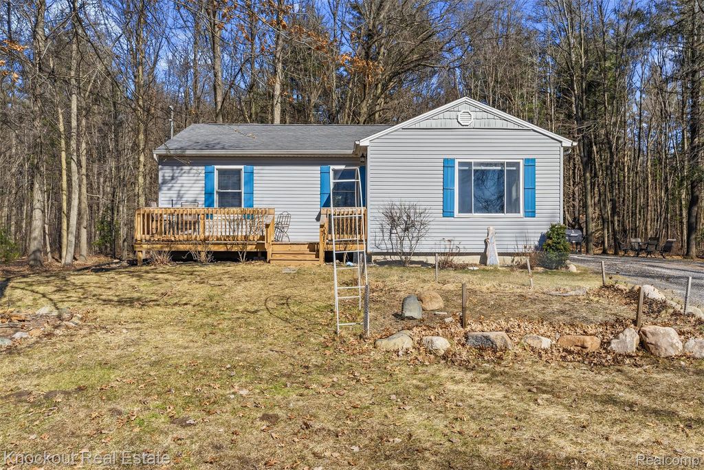 10277 Elms Road, Taymouth Township, MI 48415