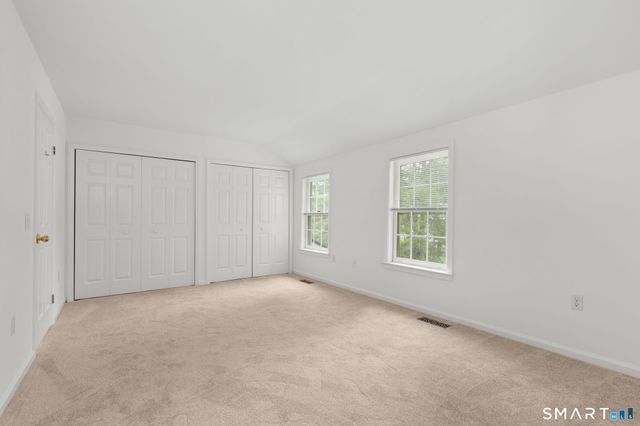 1 East Hayestown Road 33, Danbury, CT 06811