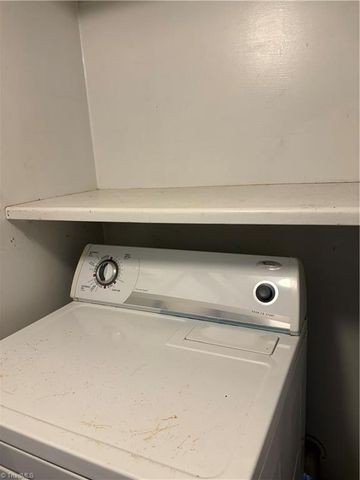 428 Lockland Avenue, Winston-salem, NC 27105