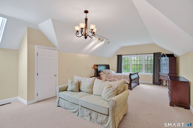 16 Farm Meadow Road, Newtown, CT 06470