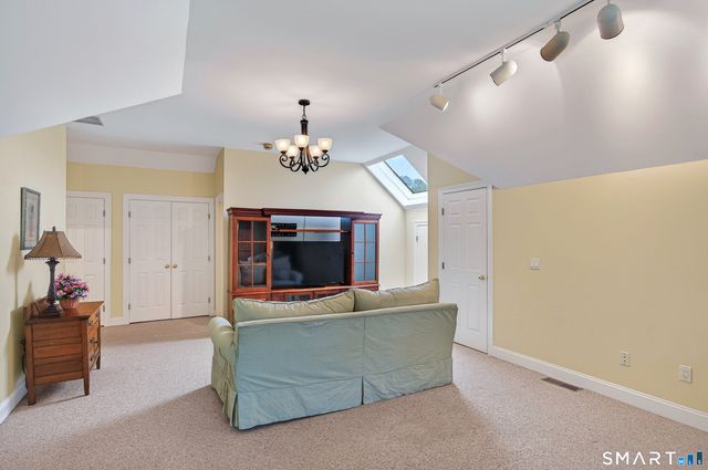 16 Farm Meadow Road, Newtown, CT 06470