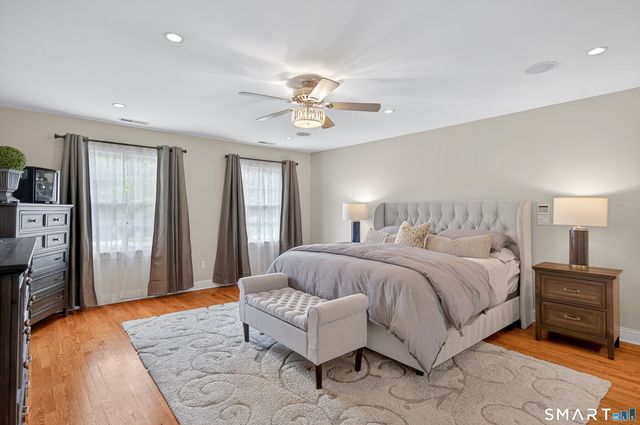 16 Farm Meadow Road, Newtown, CT 06470
