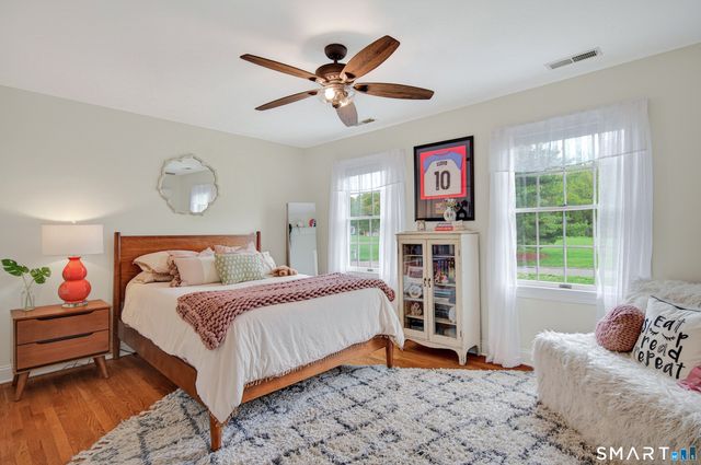 16 Farm Meadow Road, Newtown, CT 06470