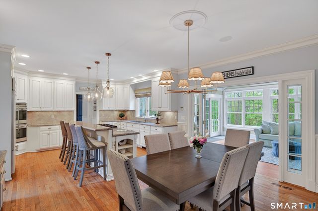 16 Farm Meadow Road, Newtown, CT 06470