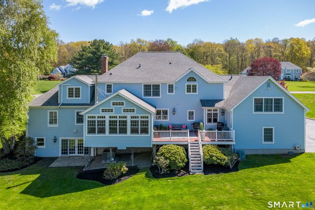 16 Farm Meadow Road, Newtown, CT 06470