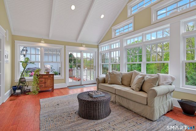 16 Farm Meadow Road, Newtown, CT 06470