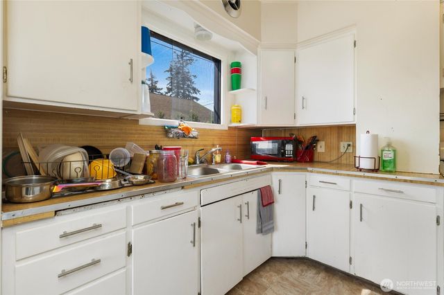 3008 Meridian Street, Bellingham, WA 98225