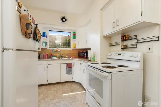 3008 Meridian Street, Bellingham, WA 98225