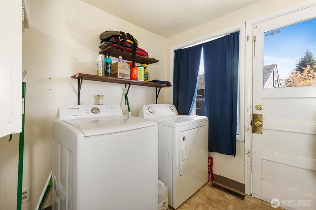 3008 Meridian Street, Bellingham, WA 98225