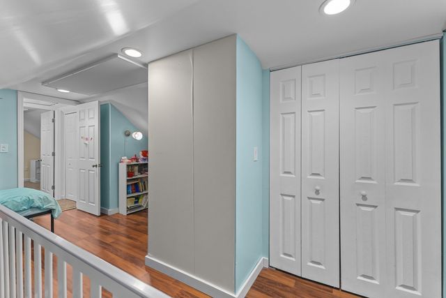 30 Bellridge Dr, Shrewsbury, MA 01545
