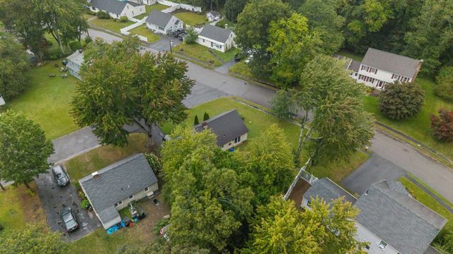 30 Bellridge Dr, Shrewsbury, MA 01545